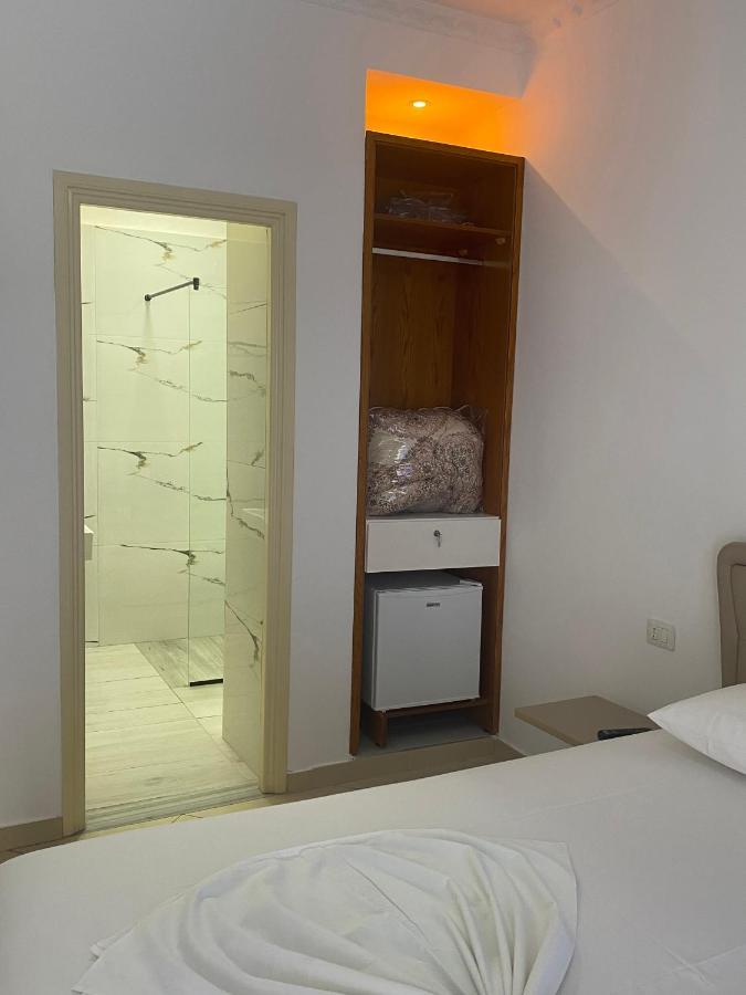 Hotel Kristal Borsh Esterno foto